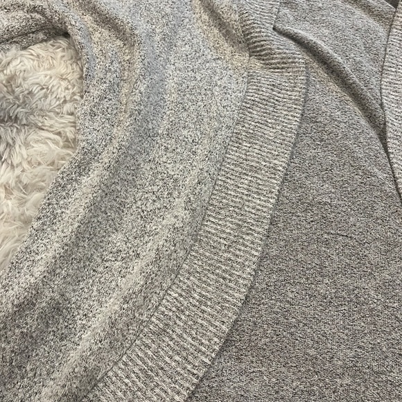 Juniors Cardigan - Picture 3 of 4